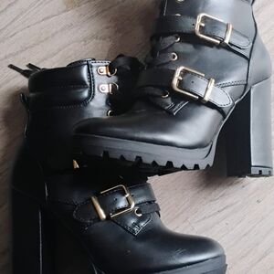 Shoe Dazzle Black Heeled Boots with Gold Accents